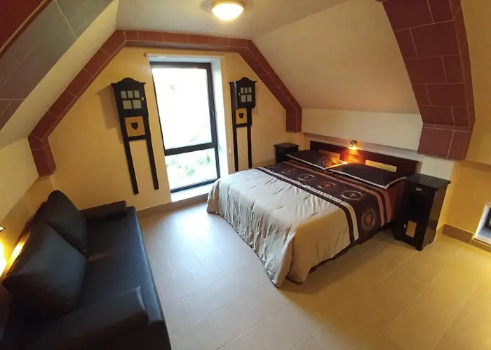 Zamek Zaborski- Numer Cztery 아파트